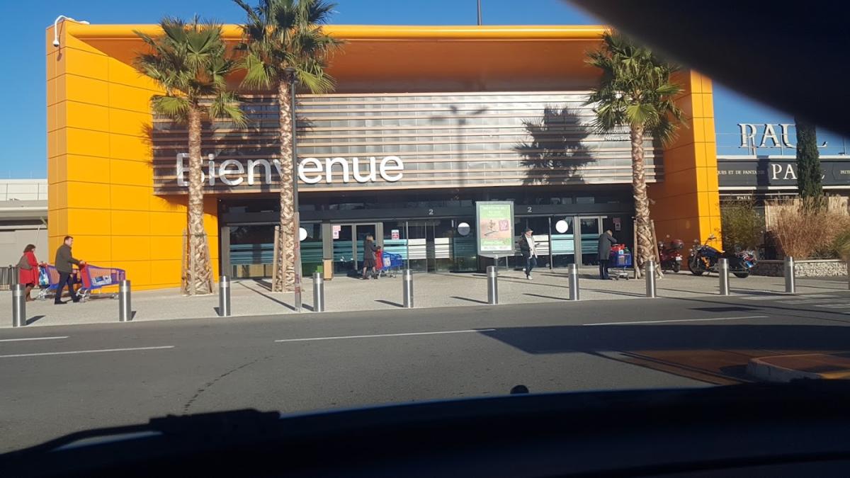 Centre commercial Carrefour Auchy les Mines