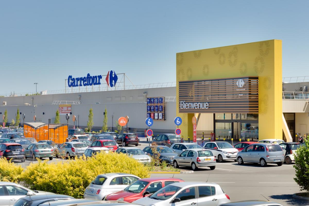 Centre commercial Carrefour Alençon