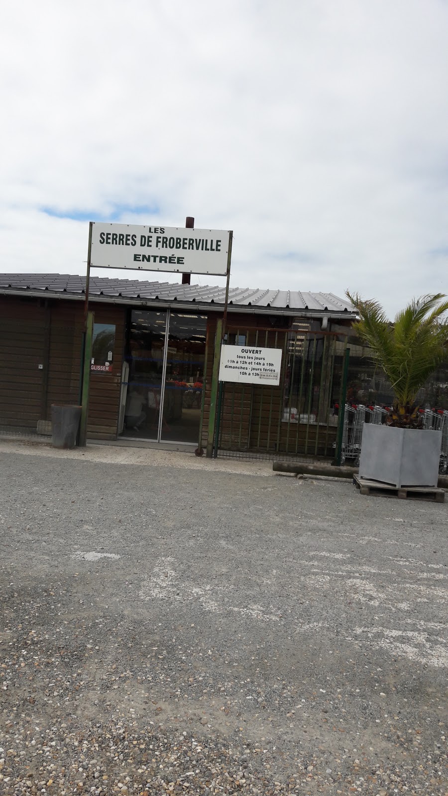 The Froberville Serres