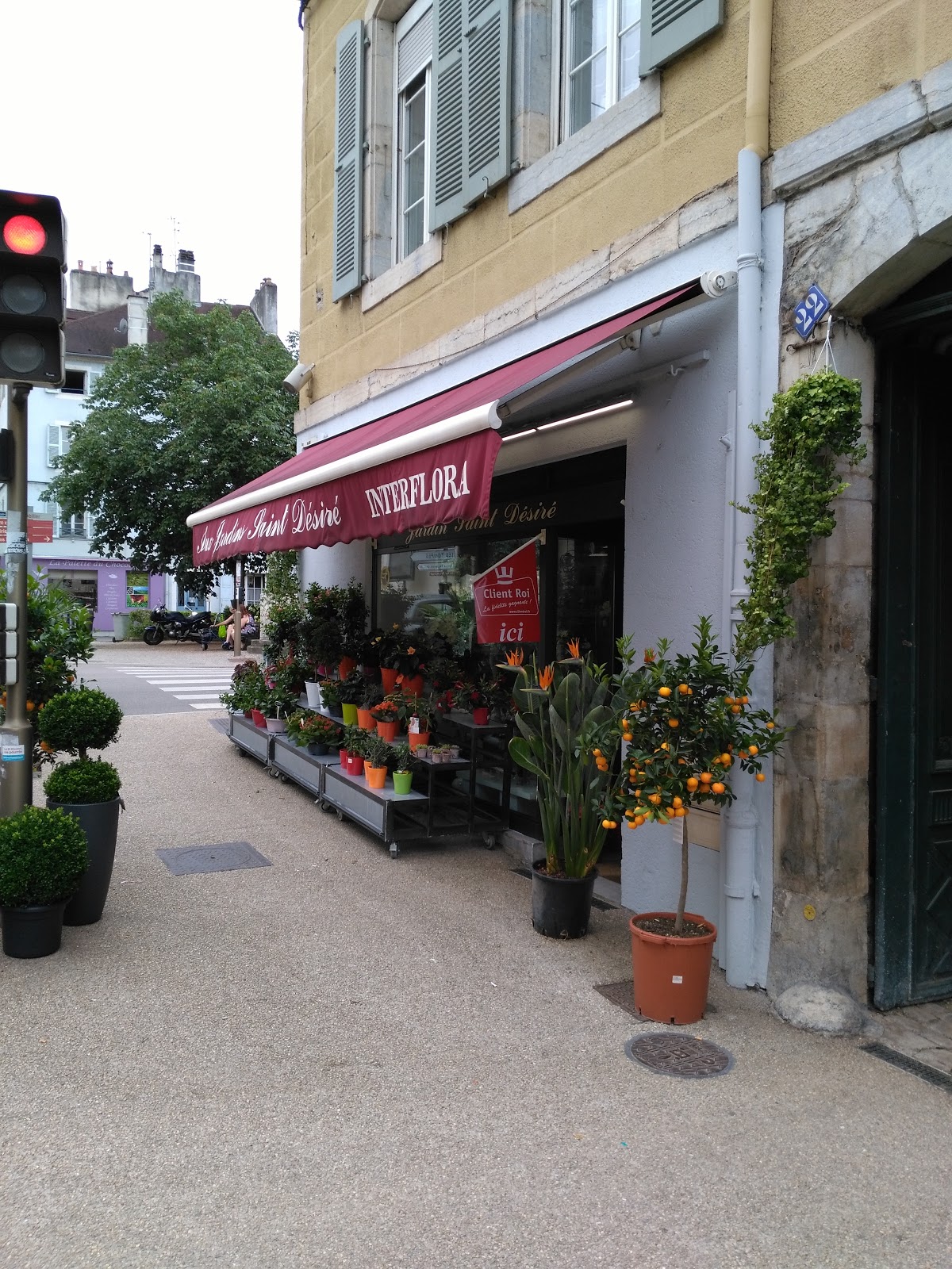 AUX JARDINS SAINT DESIRE