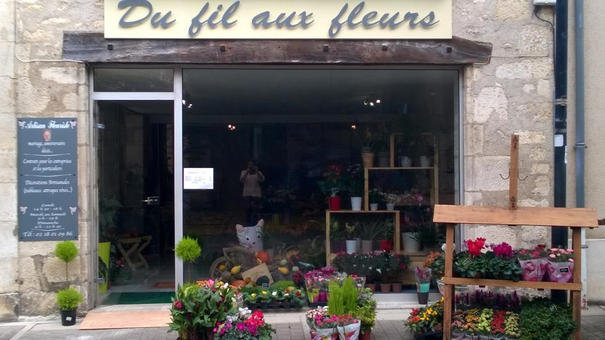 DU FIL AUX FLEURS
