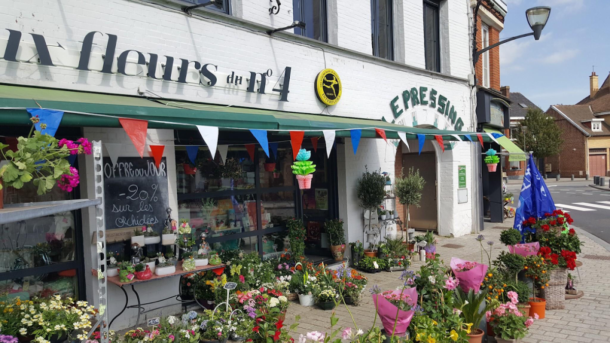 Aux Fleurs Du Numéro 4