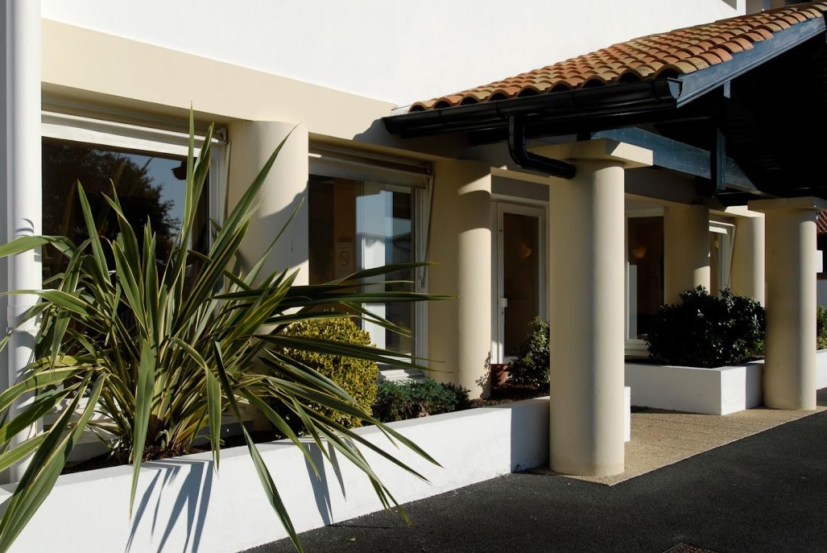 Maison DUHART Pompes Funèbres Funérarium Cambo les bains - Larressore - Ustaritz - Saint Pée - Sare - Hasparren I Cridel.fr