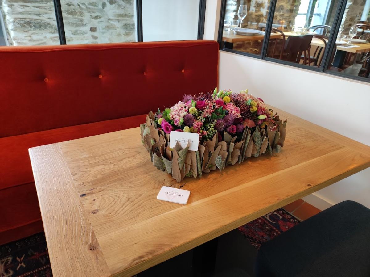 Maison Muscari • fleuriste funéraire • mariage •