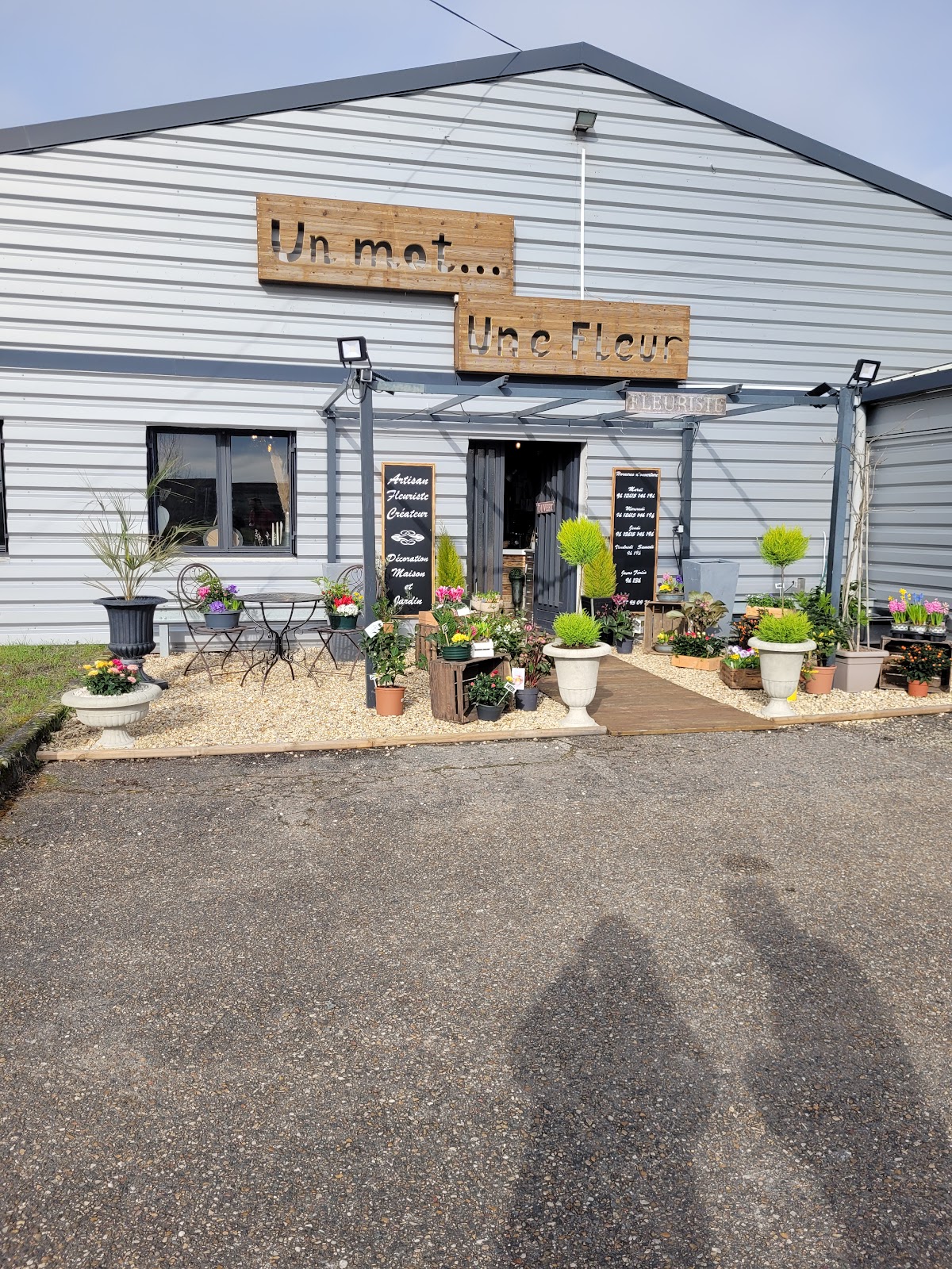 Un Mot Une Fleur - Fleuriste Tavers Beaugency