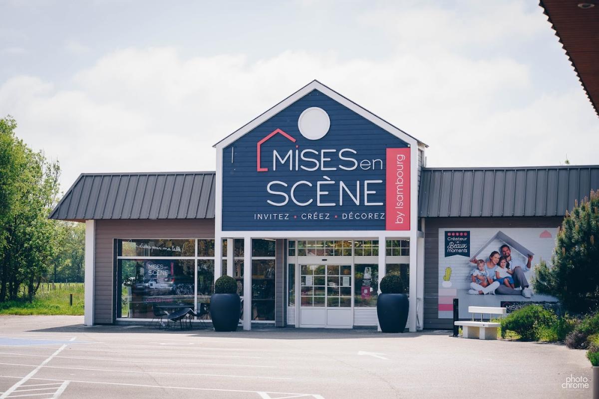 Mises en Scène, by Isambourg - Saint Josse
