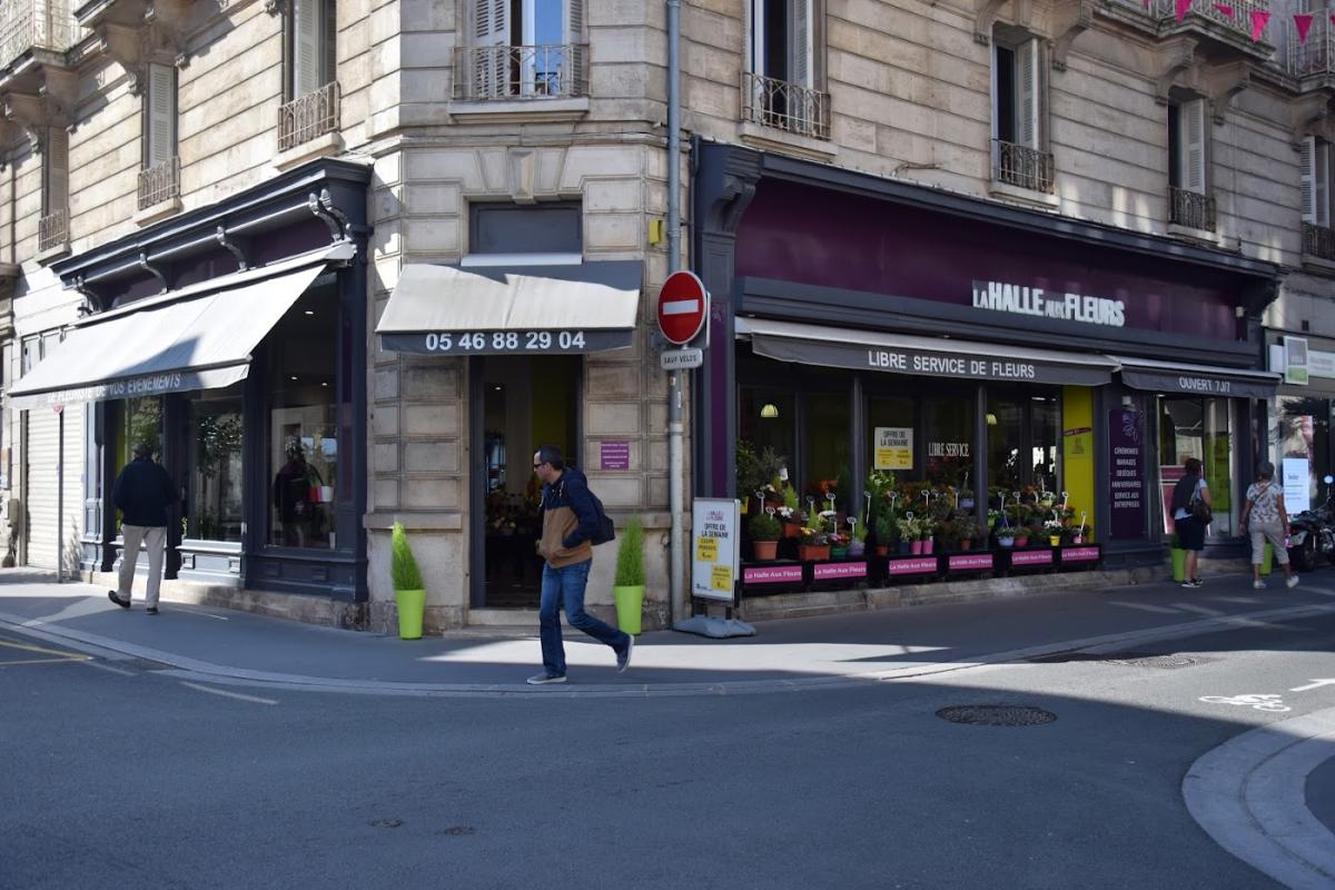 LA HALLE AUX FLEURS