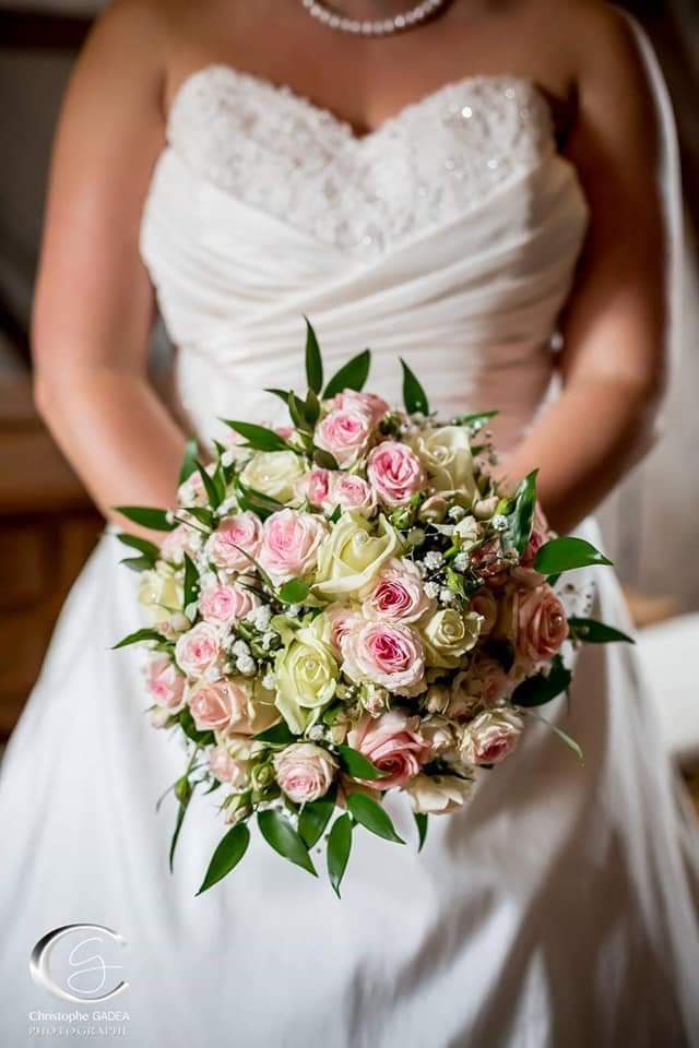 Avec des Fleurs - Fleuriste Maison Marme - Saint Amand Montrond - Revendeur des Bougies de Charroux