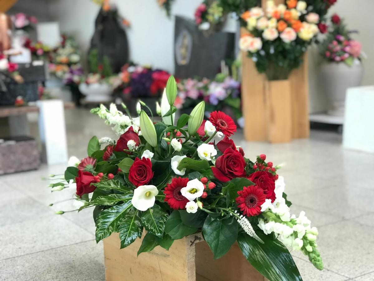 Les Fils de Louis Gay / POMPES FUNEBRES / Marbrier / Fleuriste