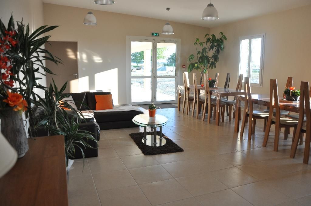 SOCIETE MARTIN MICHEL