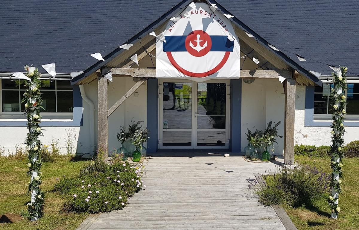 L ILOT BELLES FLEURS