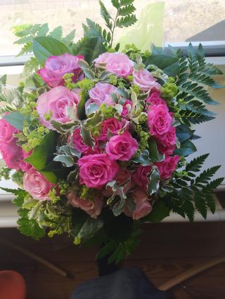 Fleuriste A Fleur De Pot 1