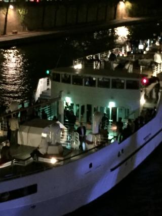 Fleuriste Bac A Fleurs 0