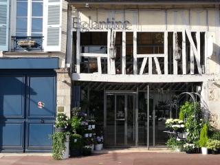 Fleuriste Eglantine 0