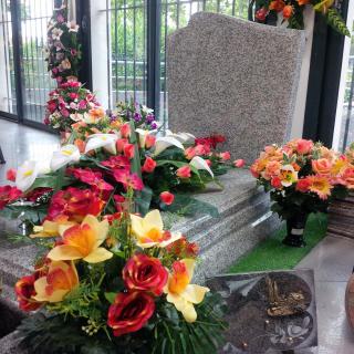 Fleuriste POMPES FUNÈBRES FUNÉ LEADER - CENTRE FUNÉRAIRE RÉGIONAL 0