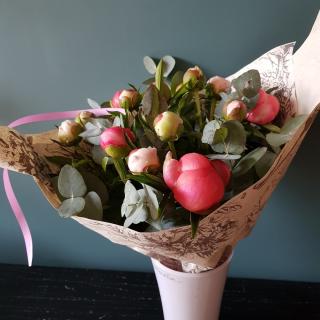 Fleuriste Fleuriste à Liergues dans le Rhône (69) - L'attrape fleurs 1