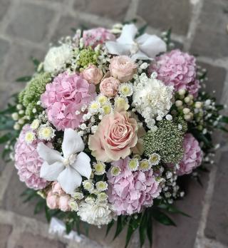 Fleuriste LA VIE EN ROSES 0