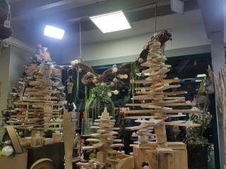 Fleuriste Feuilles Et Fleurs 0