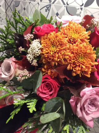 Fleuriste Au Nom De La Rose 0