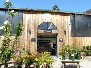 Fleuriste La Grange Aux Fleurs 0