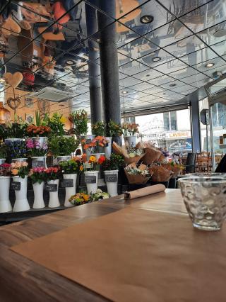 Fleuriste Roses et Sens Loire 0