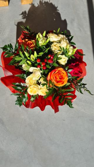 Fleuriste AUX JOLIES FLEURS 0