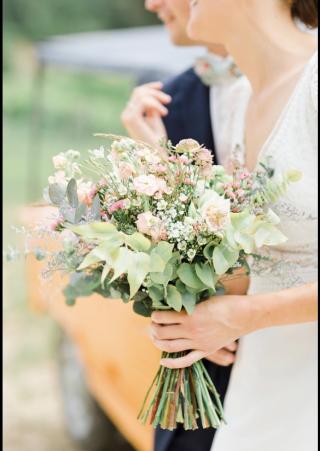 Fleuriste P i m p r e n e l l e * 0