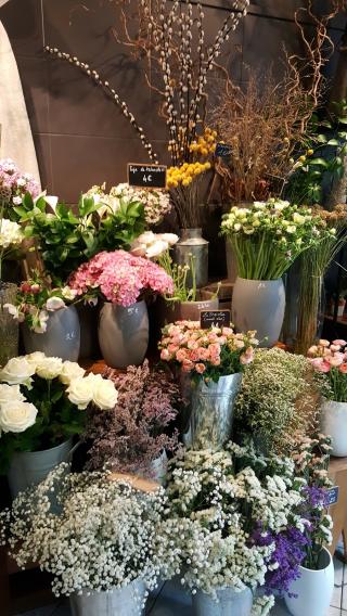 Fleuriste Comme un bouquet dans l'eau 0