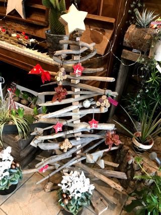 Fleuriste Le Monde Des Fleurs 0