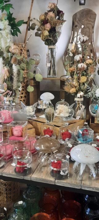 Fleuriste EAU DES LYS 0