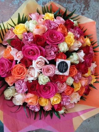 Fleuriste Fleuriste ioli Fleurs Maître Artisan Limeil-Brévannes, Valenton, Uber eats, Interflora, Boissy-Saint-Léger 0