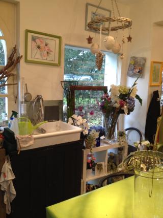 Fleuriste Des fleurs plein la tête 0