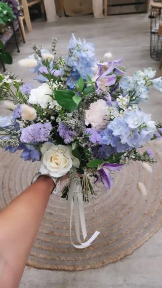 Fleuriste Aux Bruyères 0