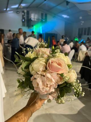 Fleuriste Aux Amoureux Fleuris 2