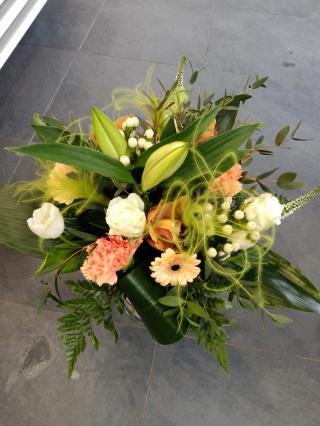 Fleuriste Carrément Fleurs - Fleuriste Nîmes 30 - Livraison de fleurs à domicile 0