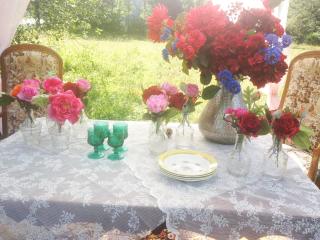 Fleuriste LES PIEDS DANS L'HERBE 1