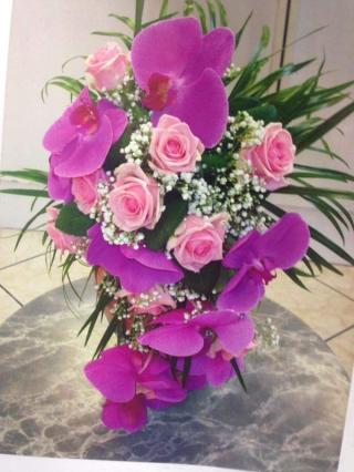 Fleuriste Aux Lilas Blancs 0