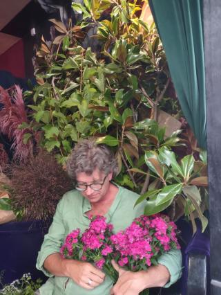 Fleuriste Une fleur en liberté 0
