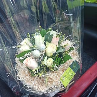 Fleuriste Aux Fleurs Sauvages 0