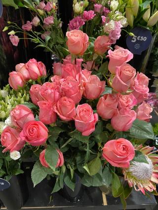 Fleuriste MONCEAU FLEURS 0