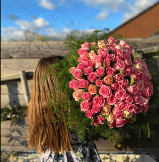 Fleuriste LEAFLEURS Fleuriste spécialiste du mariage 0