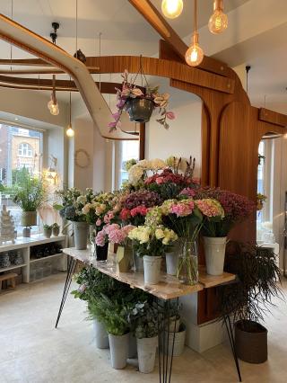 Fleuriste Höme Fleurs et objets 1