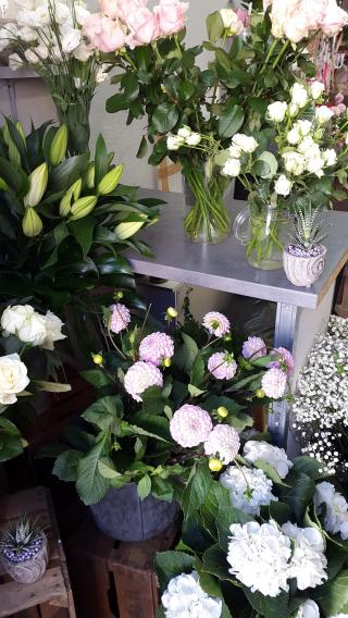 Fleuriste Fleuriste Tain-l'Hermitage-Fleurs et Deco Créatrice florale 0