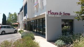 Fleuriste Fleurs Et Sens 0