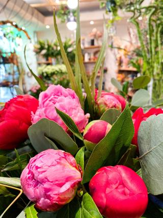 Fleuriste Les fleurs, c'est lui 0