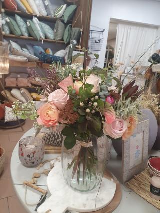 Fleuriste Une Colombe sous la Lune et Le Boudoir Salon de thé 0