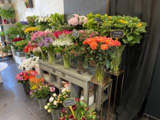 Fleuriste La Même Essence Pont de l'Arc 0