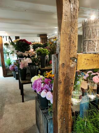 Fleuriste Feuilles et Fleurs 0