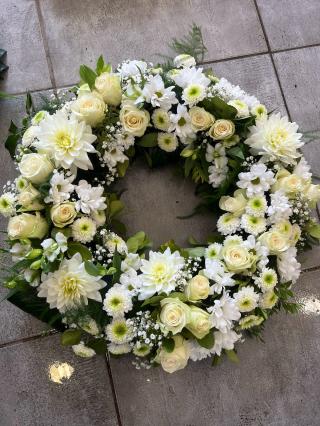 Fleuriste Fleurs Et Sens 0