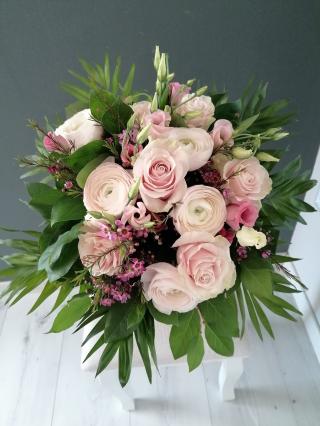 Fleuriste Magali Leonard fleuriste décoratrice 0